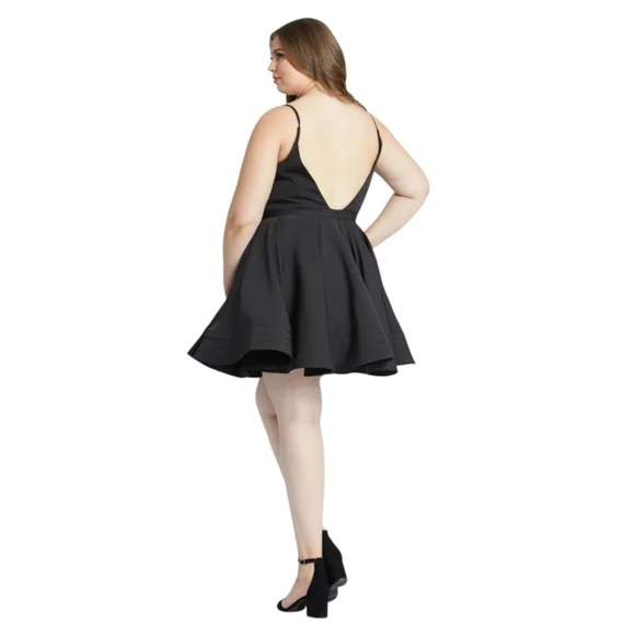 Mac Duggal Dress, Black, Size 20W - Picture 2 of 6